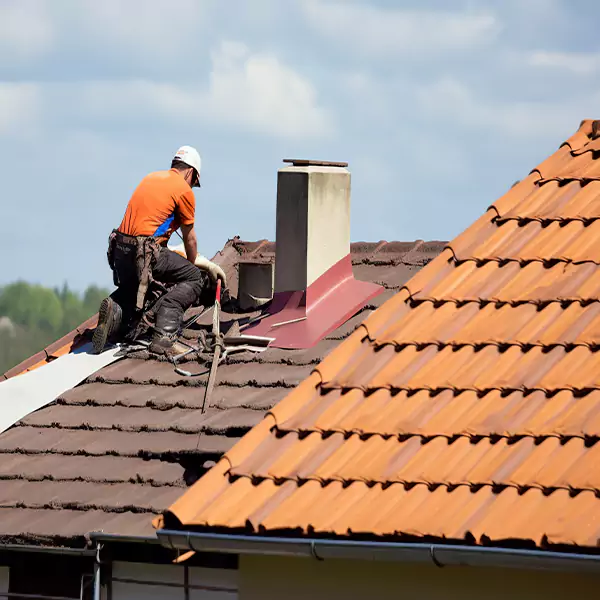 Why McHenry, IL Property Owners Trust McHenry Roofing Pro for Sagging Roof Repair?